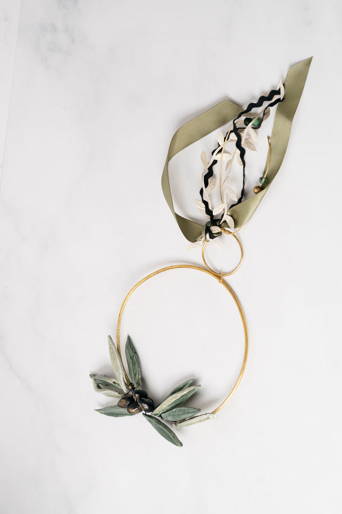 Mini Wreath with Olive Motif