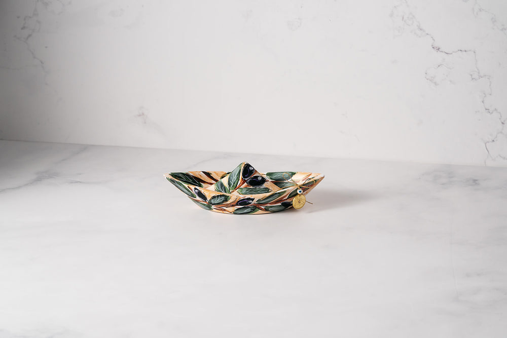 
            
                Load image into Gallery viewer, Small and Large Ceramic Paper Boat with Olive motif
            
        
